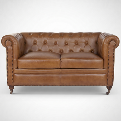 Canapé Chesterfield cuir marron cognac, vue de face